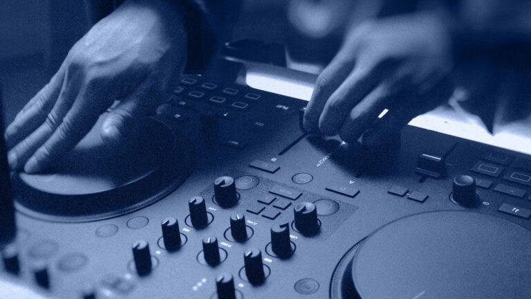 Traktor MX2: Next-Gen 2-Channel Controller Built for Creative DJ Performance